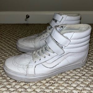Leather Vans Sk8-Hi Velcro Strap